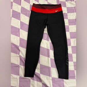 Nike Dri-FIT Women’s Color-Block Training Leggings